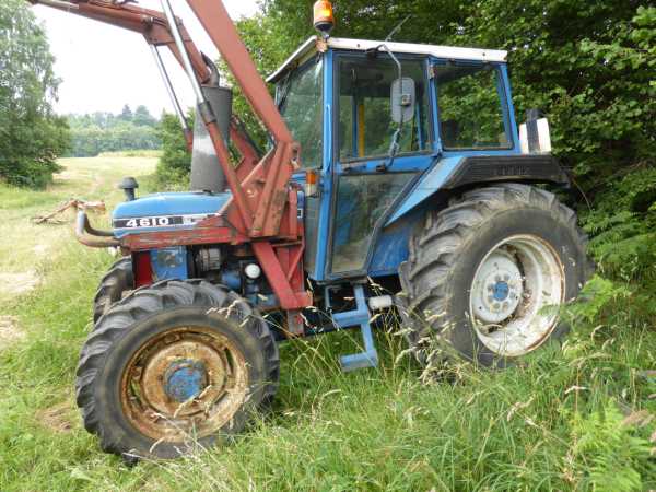 Ford 4610 tractor